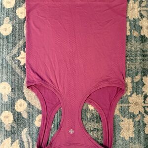 lululemon athletica Women’s Magenta swiftly tech tank